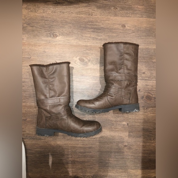 Rugged Outback |  Brown Lined Winter Boots: US 9 - Picture 2 of 16